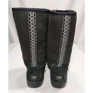 Ugg Australia Womens Ultra Tall‎ Size 6 Black Sheepskin Wool Lined Boots #5245